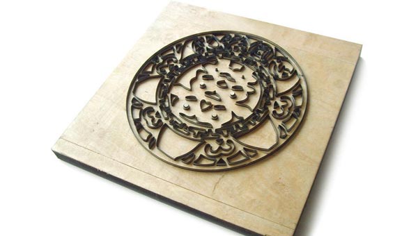 木板激光蝕刻 激光蝕刻是怎么樣的?(圖1)