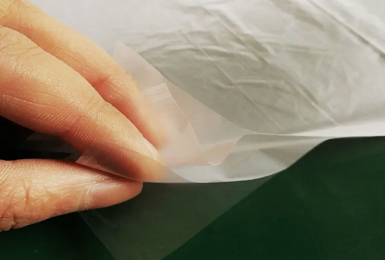 塑料激光焊接中，產(chǎn)品平整度對于激光焊接的影響